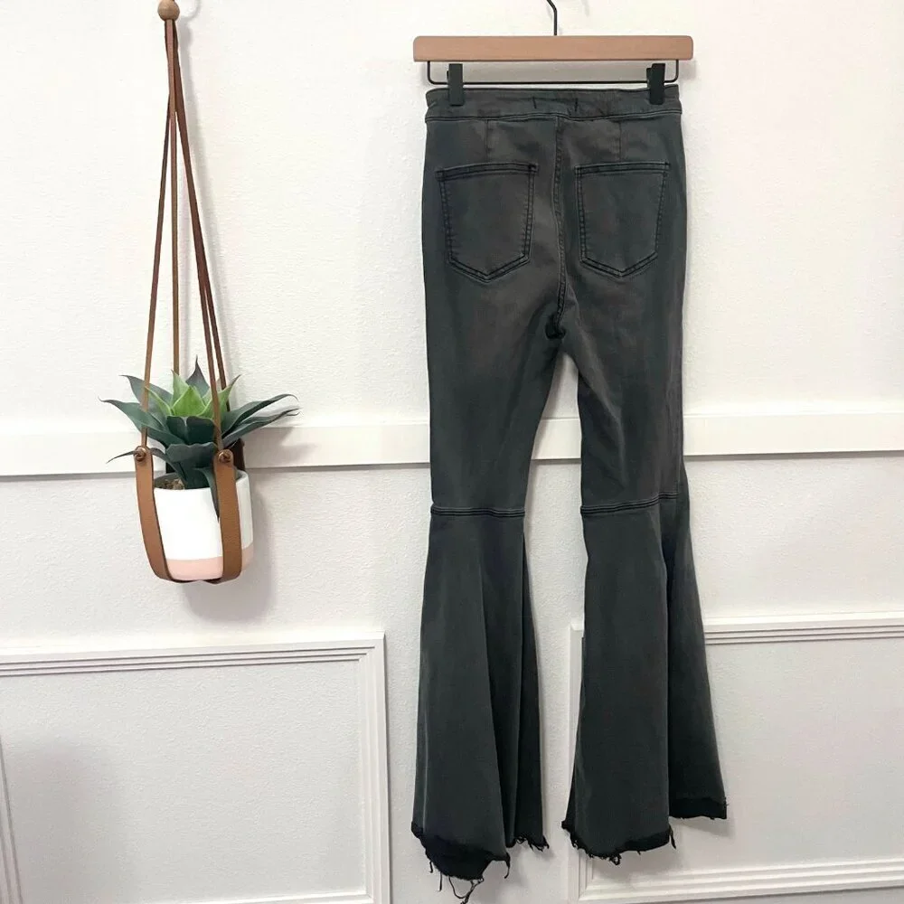 Free People We the Free Just Float On Flare Raw Hem Festival Black Size 26